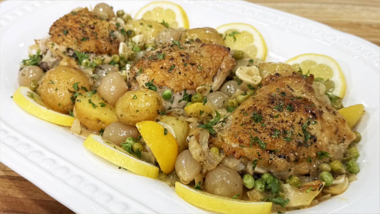 Crispy Chicken Vesuvio: Your Easy One-Pan Dinner Party Star